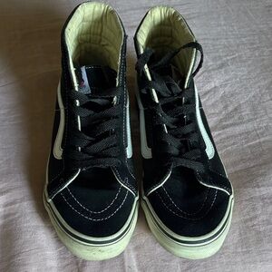 Vans Black and White High-Top Sneakers. Women’s size 8 men’s size 6.5